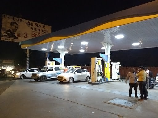 Bharat Petroleum, Petrol Pump -Vaishya & Mukherji, Stn Road