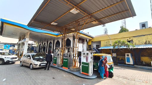 MD. Bux CNG Filling station