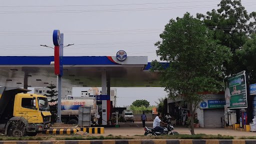Bharat Petroleum, Petrol Pump -Lakshmi Oil Fillings