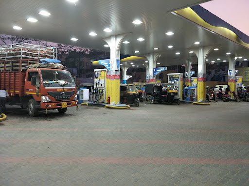Bharat Petroleum CNG Gas station