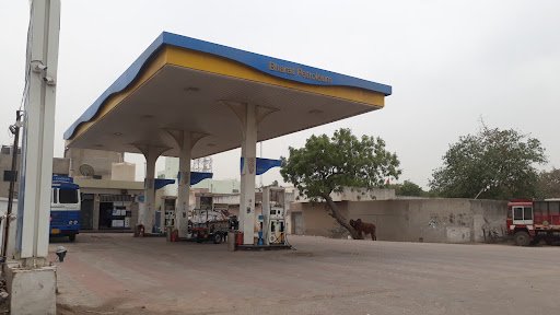 Bharat Petroleum, Petrol Pump -Karan Petroleum