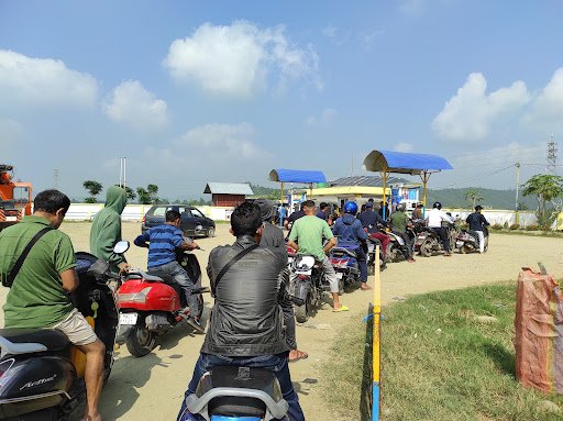 PETROL PUMP KHURAI KHOMIDOK