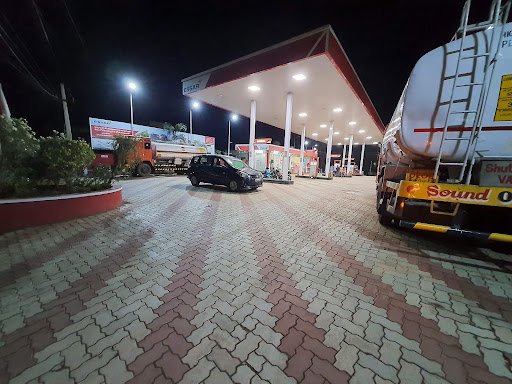 Royal Petrol Park (NAYARA) Royal Petrol Park (NAYARA)