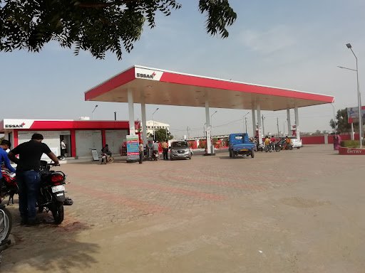 Nayara Petrol Pump-Shantinath Petroleum