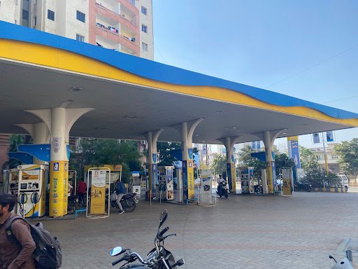 Shah Petrol Pump - Anand