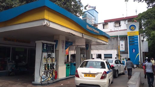 Auto fuel & Service Bharat Petroleum, Petrol Pump