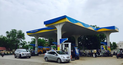 Kargil Petrol Pump SG Highway
