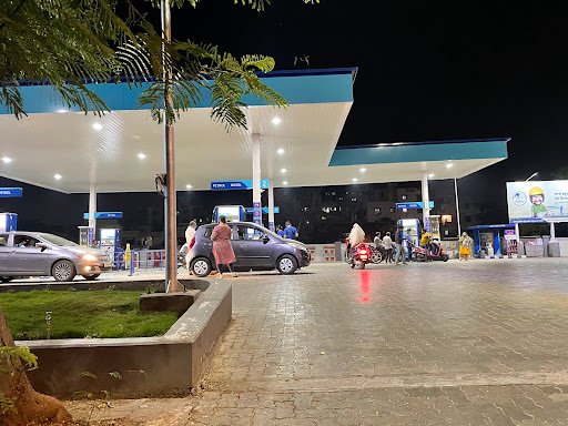 Nayara Petrol Pump - Harihar Petroleum