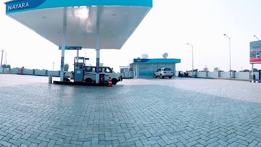 Nayara Petrol Pump (CNP Petroleum)