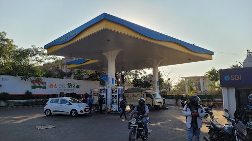 Bharat Petroleum, Petrol Pump -M.K. Filling Station