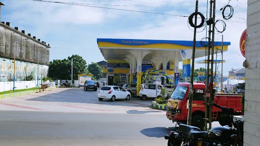 Bharat Petroleum, Petrol Pump -Maliyakkal Filling Station