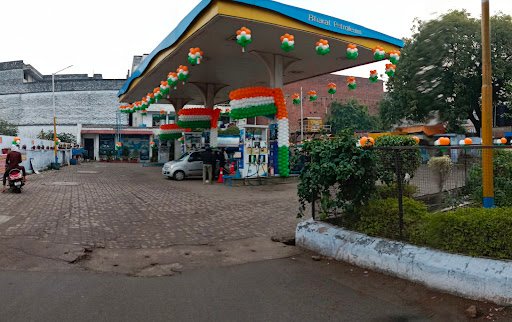NARENDRA FILLING STATION Bharat Petroleum and CNG STN.