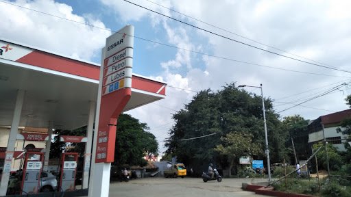 Nayara petrol bunk - Subbu Fuels