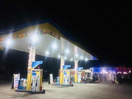 Bharat Petrol Pump and CNG
