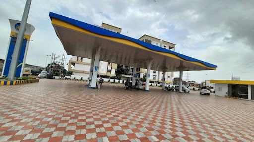 Radha petroleum With CNG Gas Station