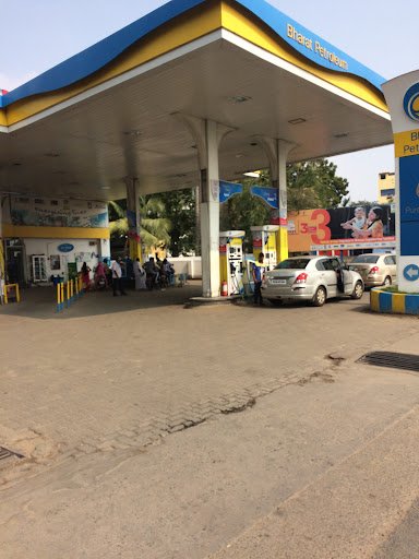 Bharat Petroleum, Petrol Pump -Mkt Motors