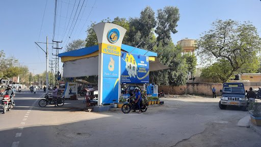 Sanghi Brothers Petrol Pump