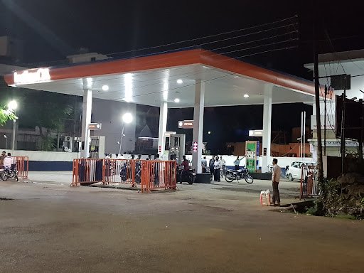 Indian Oil: Motor Mitra Petrol Pump